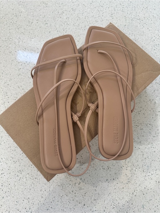 Steve Madden Shoes - Steve Madden Beige/Nude Strappy Square-Toe Flat Sandals